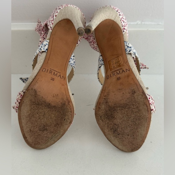 Alexander Birman | Size 6 | 4.25" Heel | Worn item - Picture 5 of 6